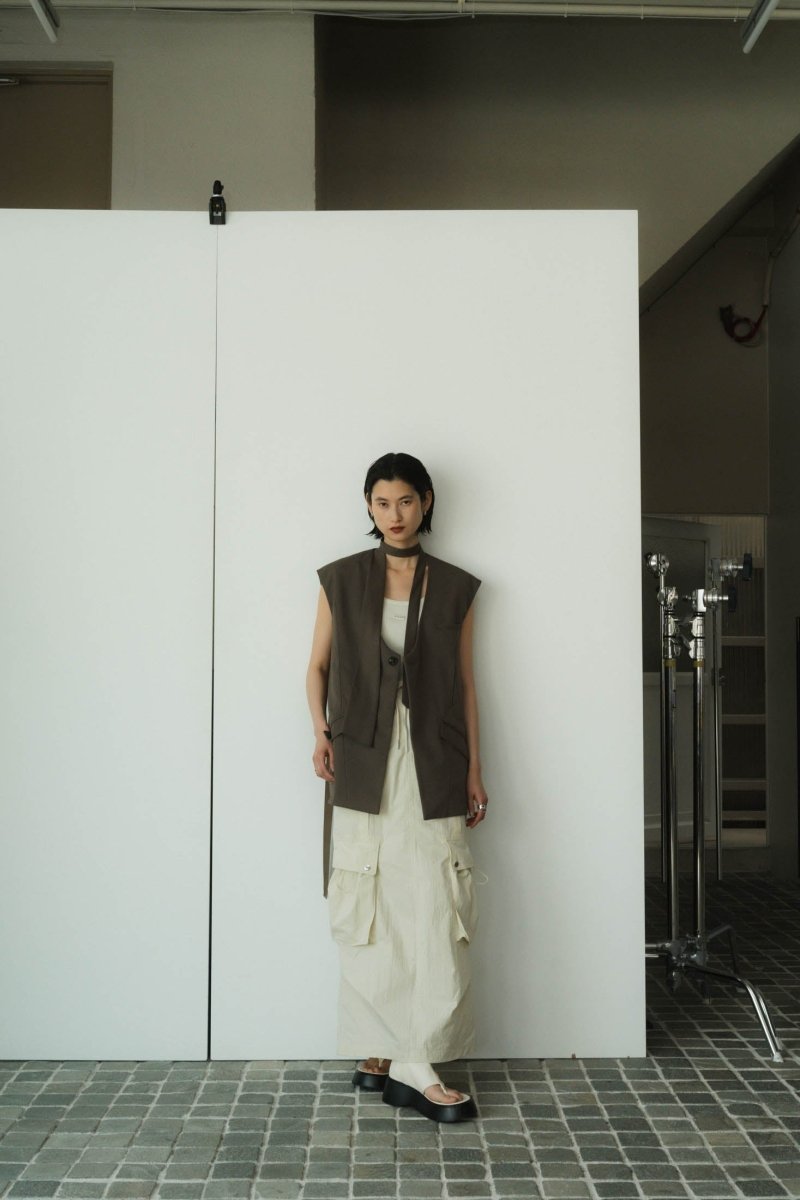 2way collarless gilet/greige - KNUTH MARF