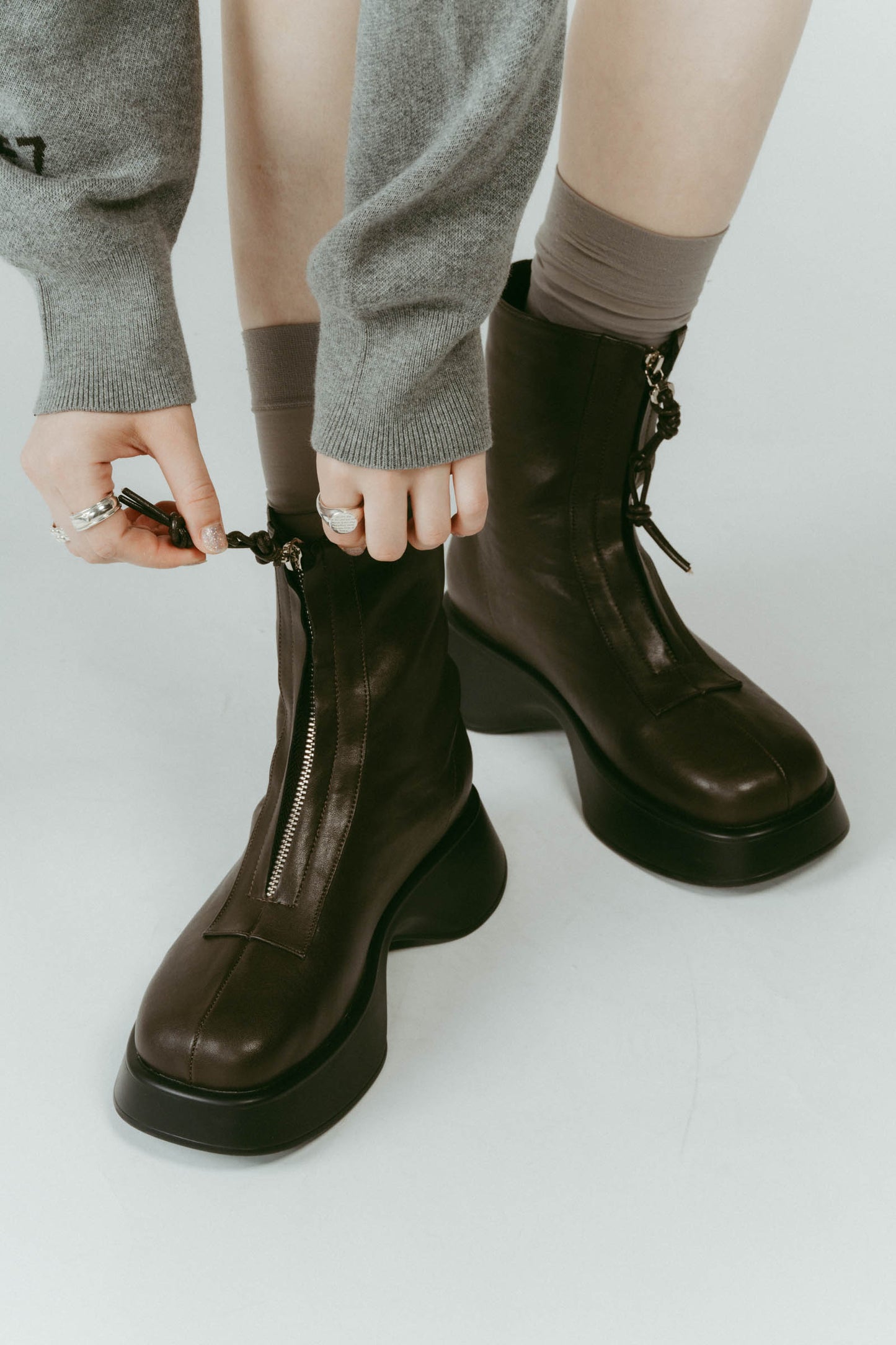 front zip platform boots/2color