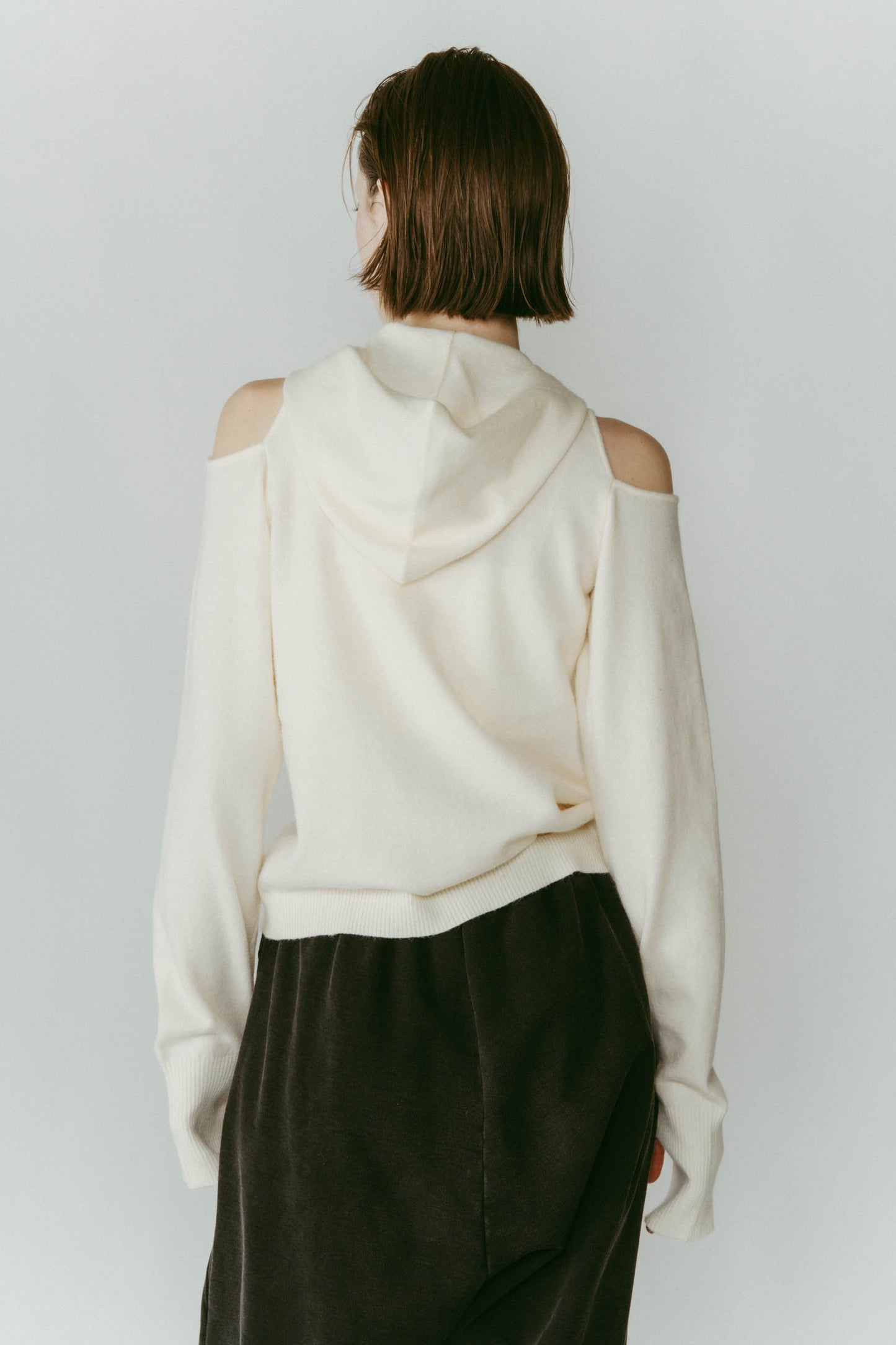slim hooded knit/white