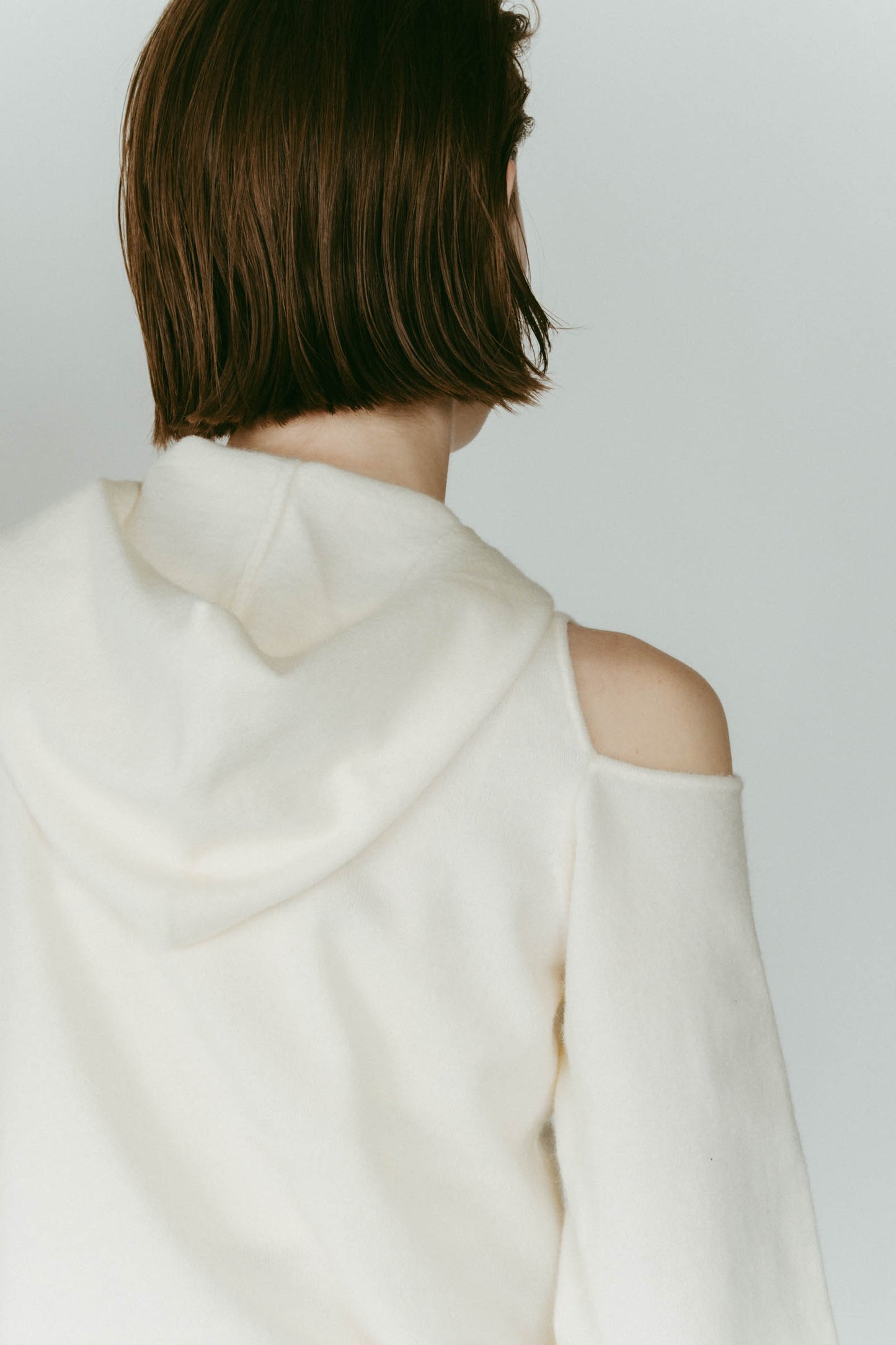 slim hooded knit/white