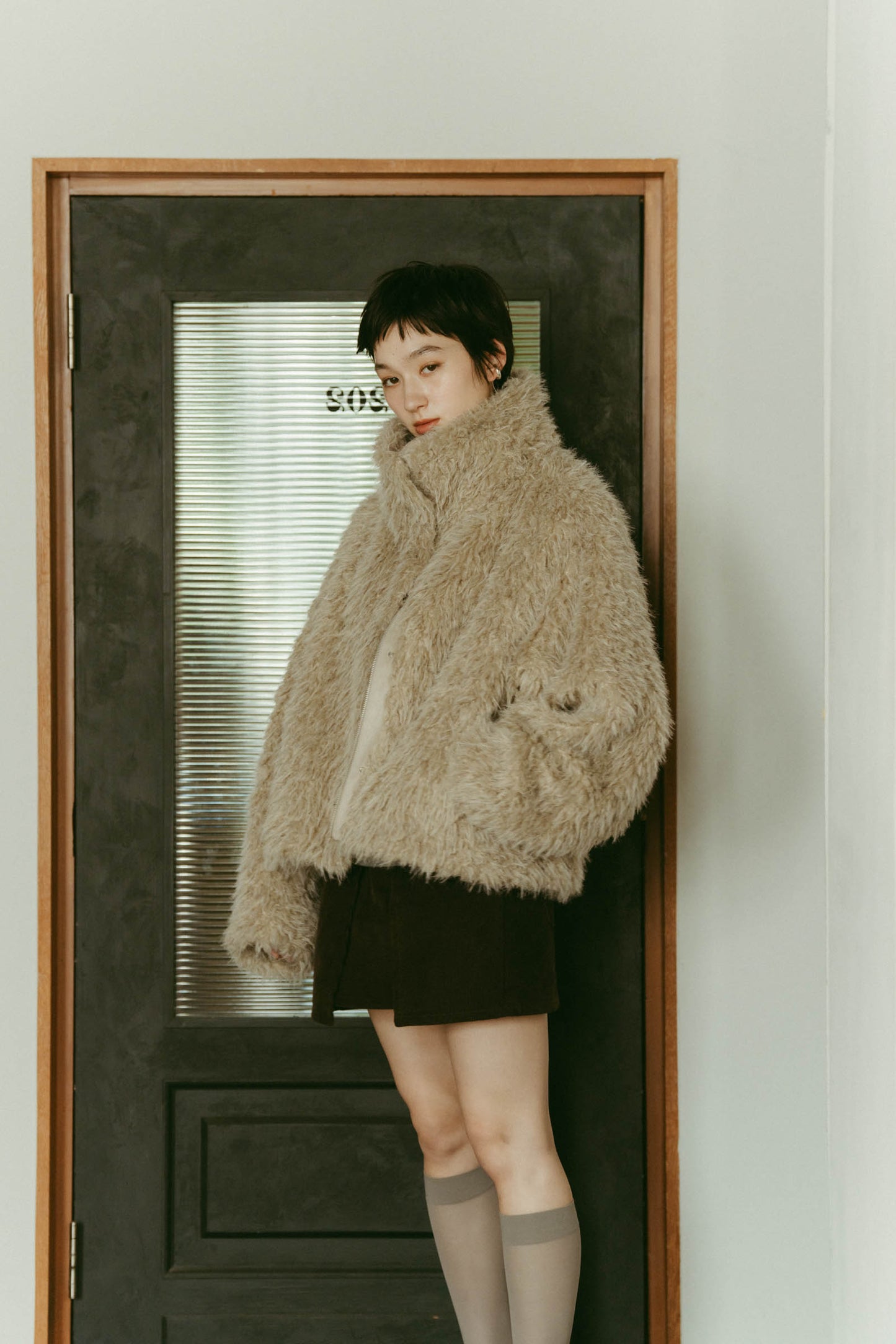 shaggy stand collar coat/ivory