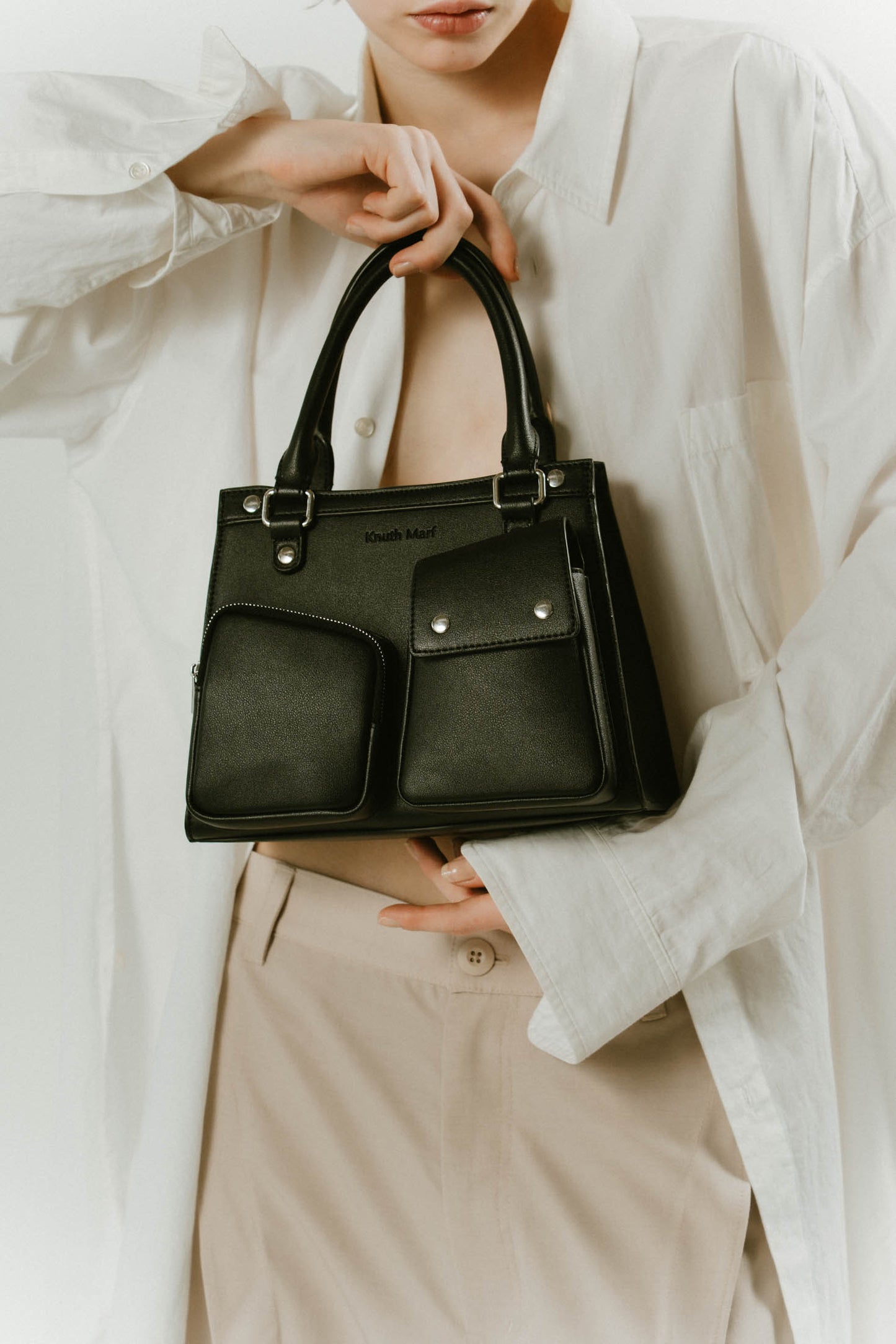 multi pocket hand bag/2color