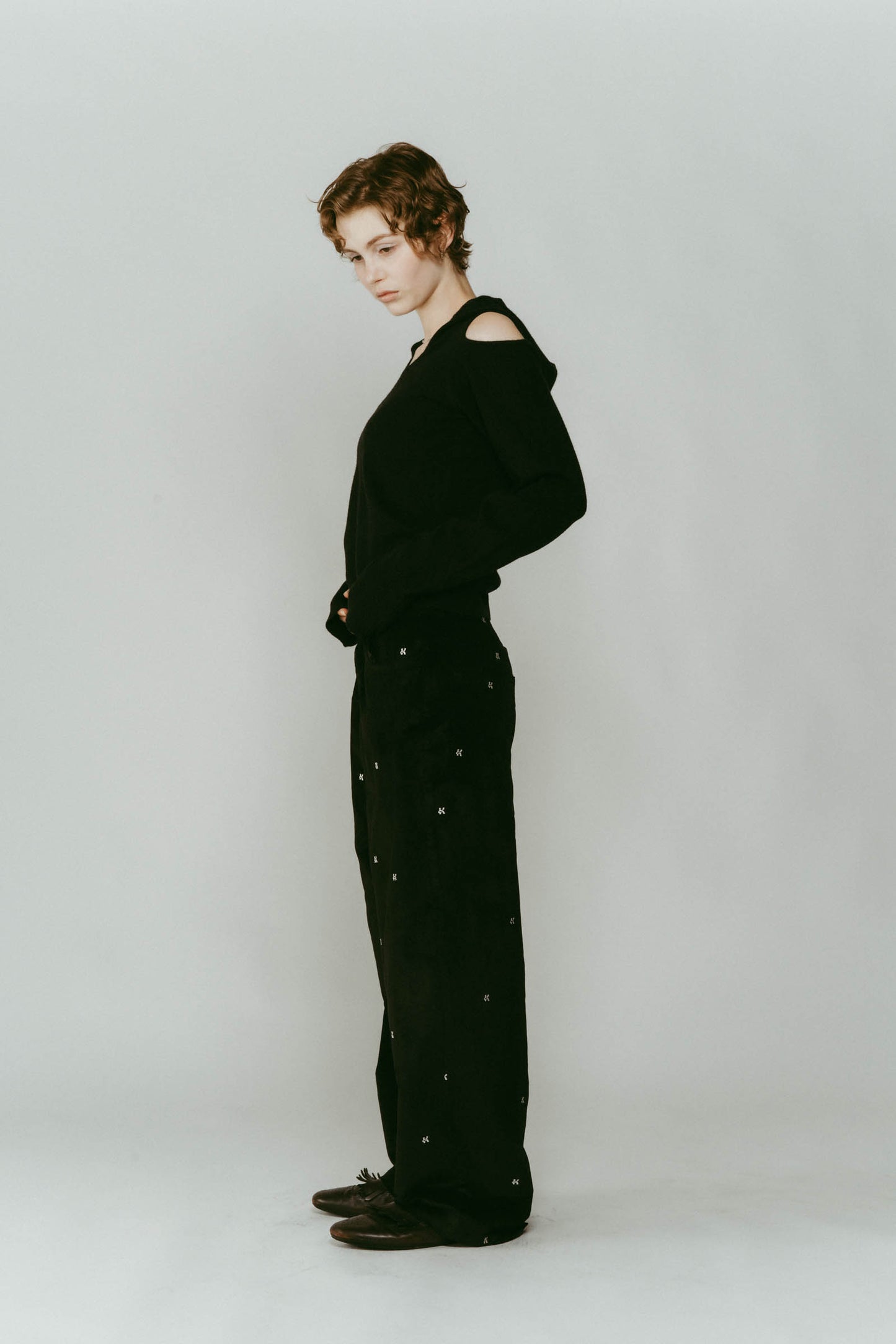 slim hooded knit/black