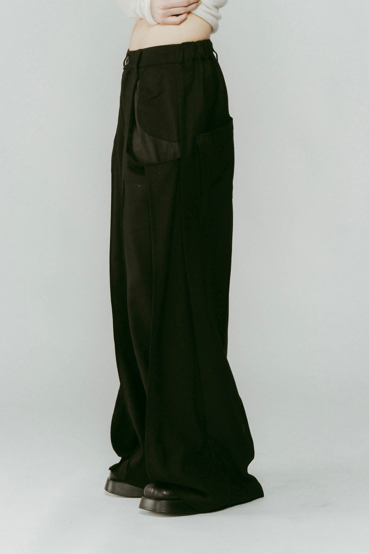 pierced drape pants(unisex)/black