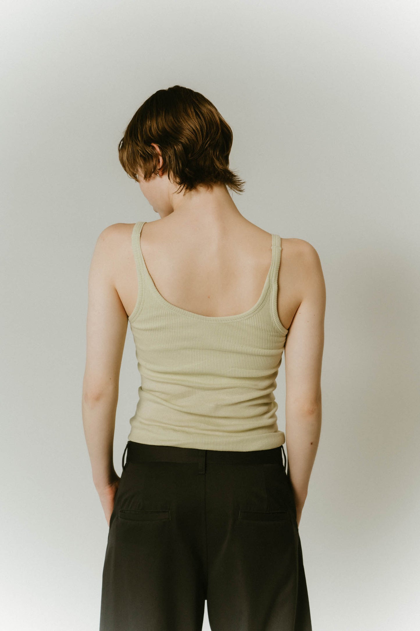 cap in rib tank top/gray,lime