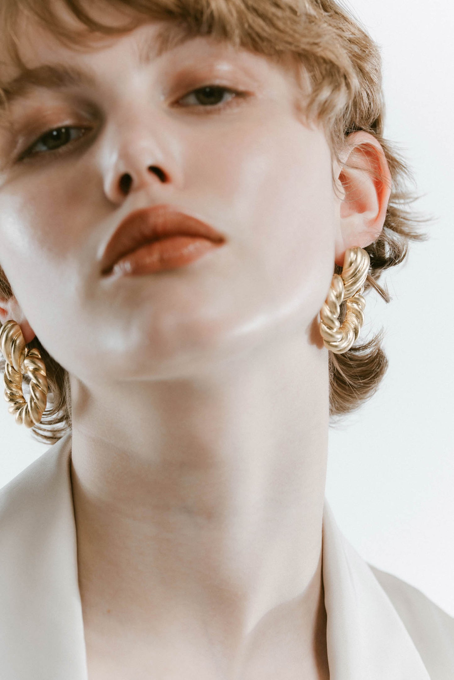 metal design pierced earrings/earrings