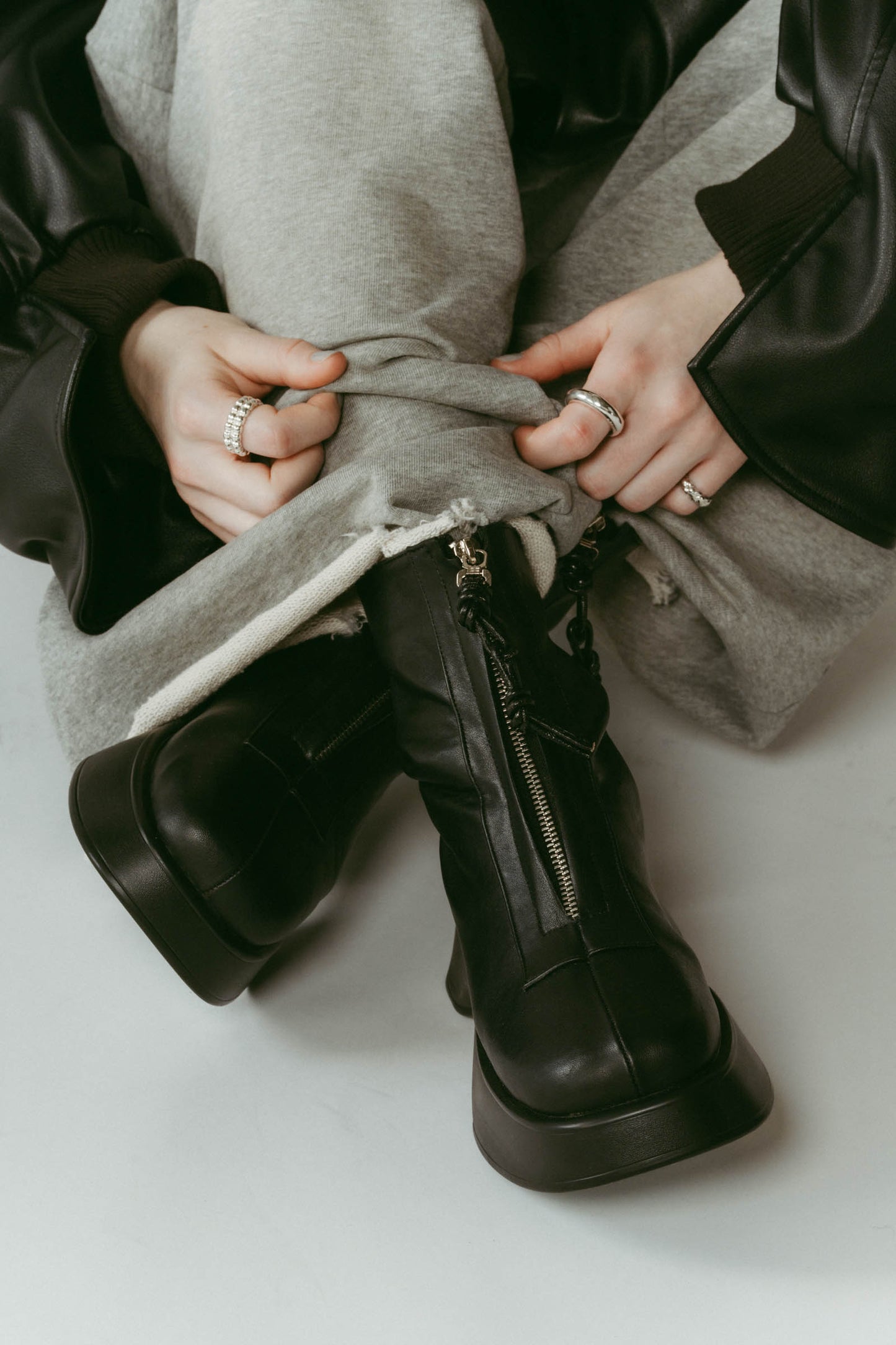 front zip platform boots/2color