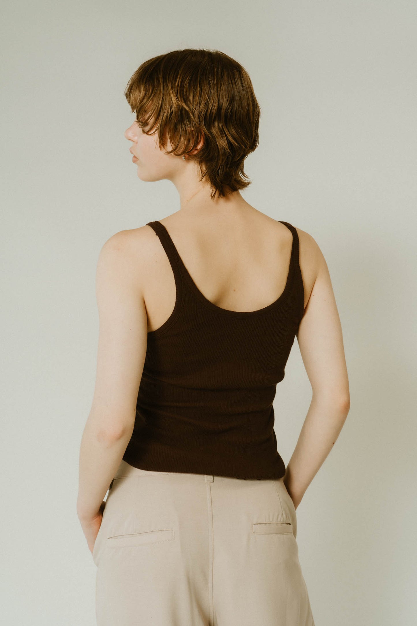 cap in rib tank top/brown,ivory