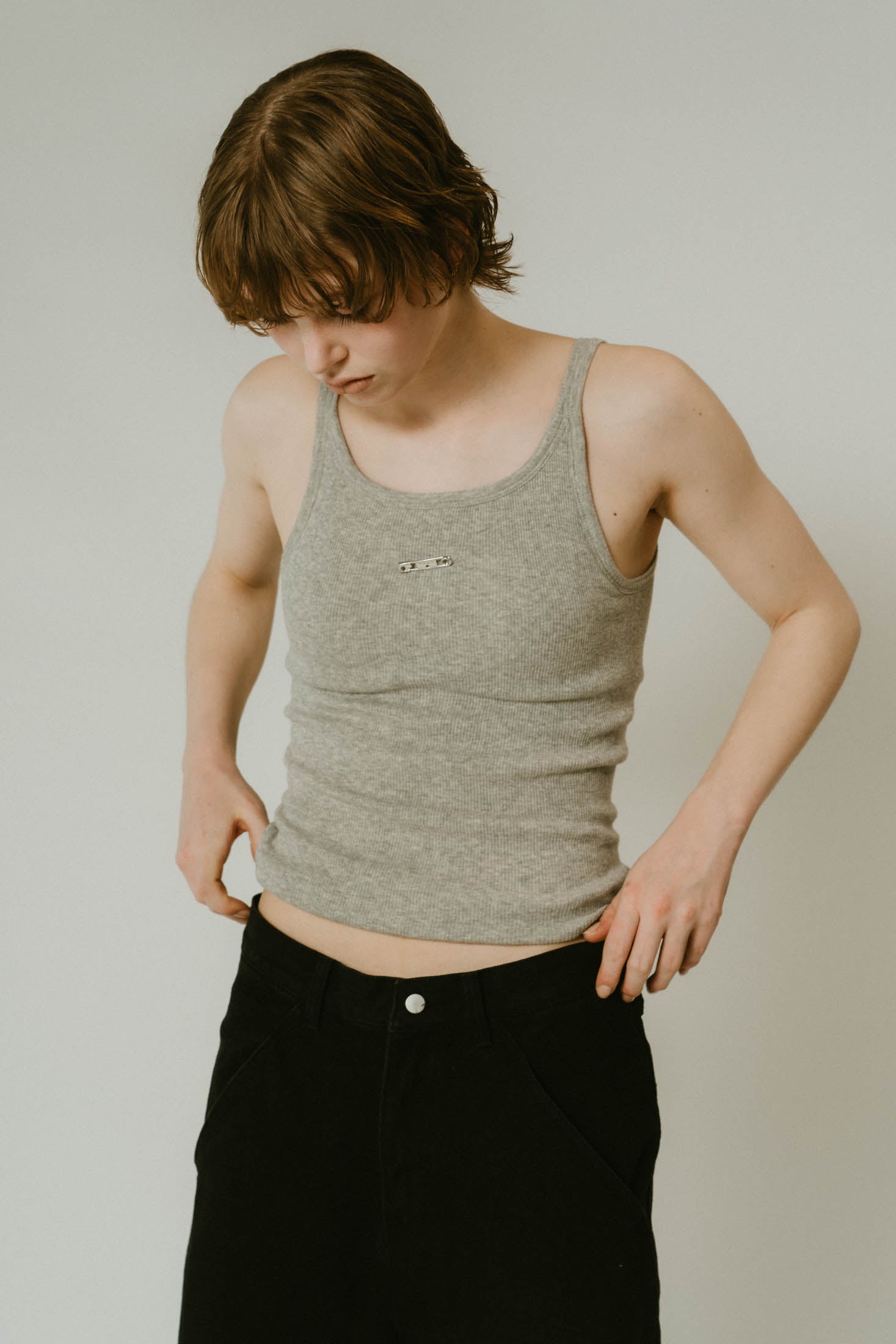 cap in rib tank top/gray,lime