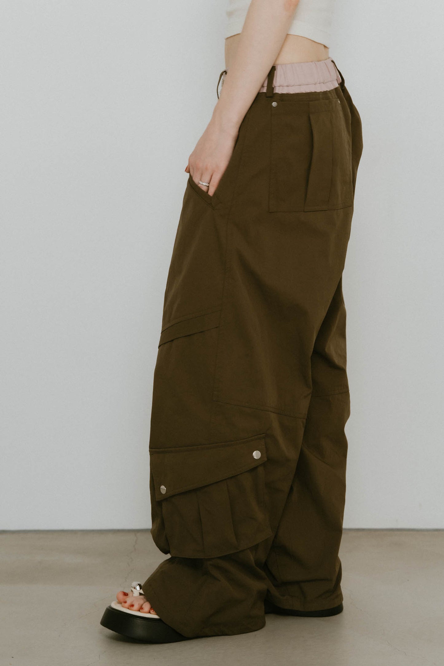 docking nylon pants(unisex)/khaki