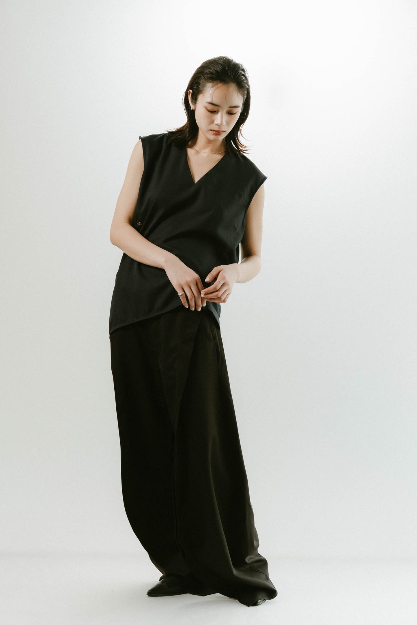 2way asymmetry blouse/2color