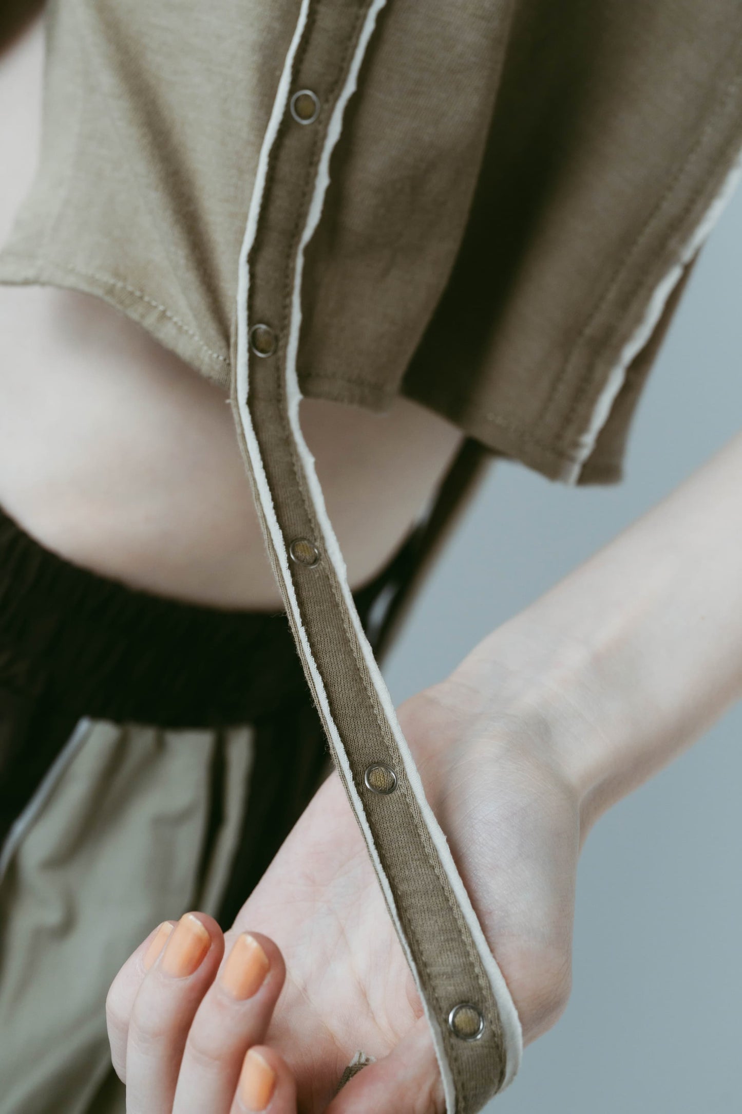 american armhole compact shirt/pistachio