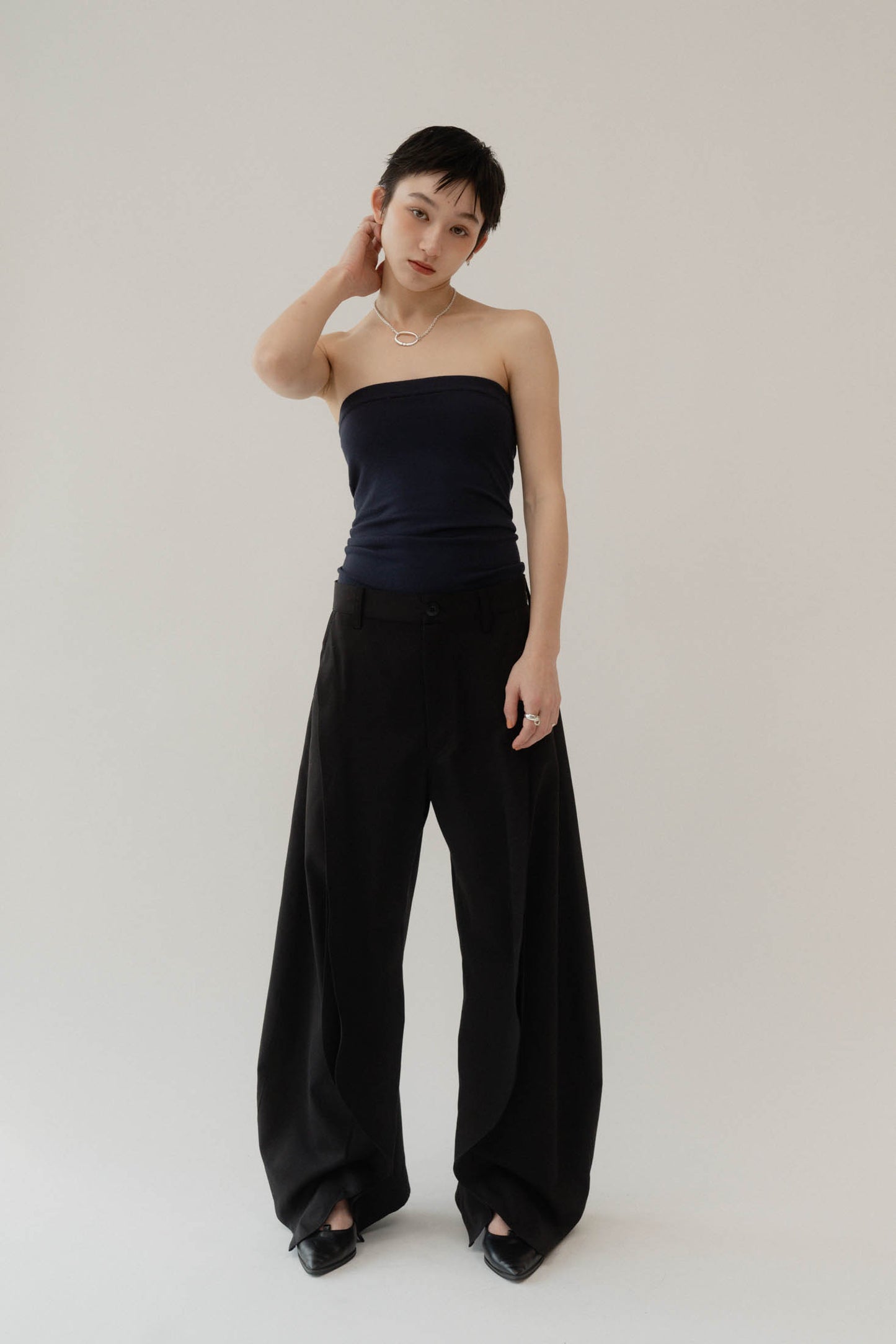 slit deformed pants(unisex)/black