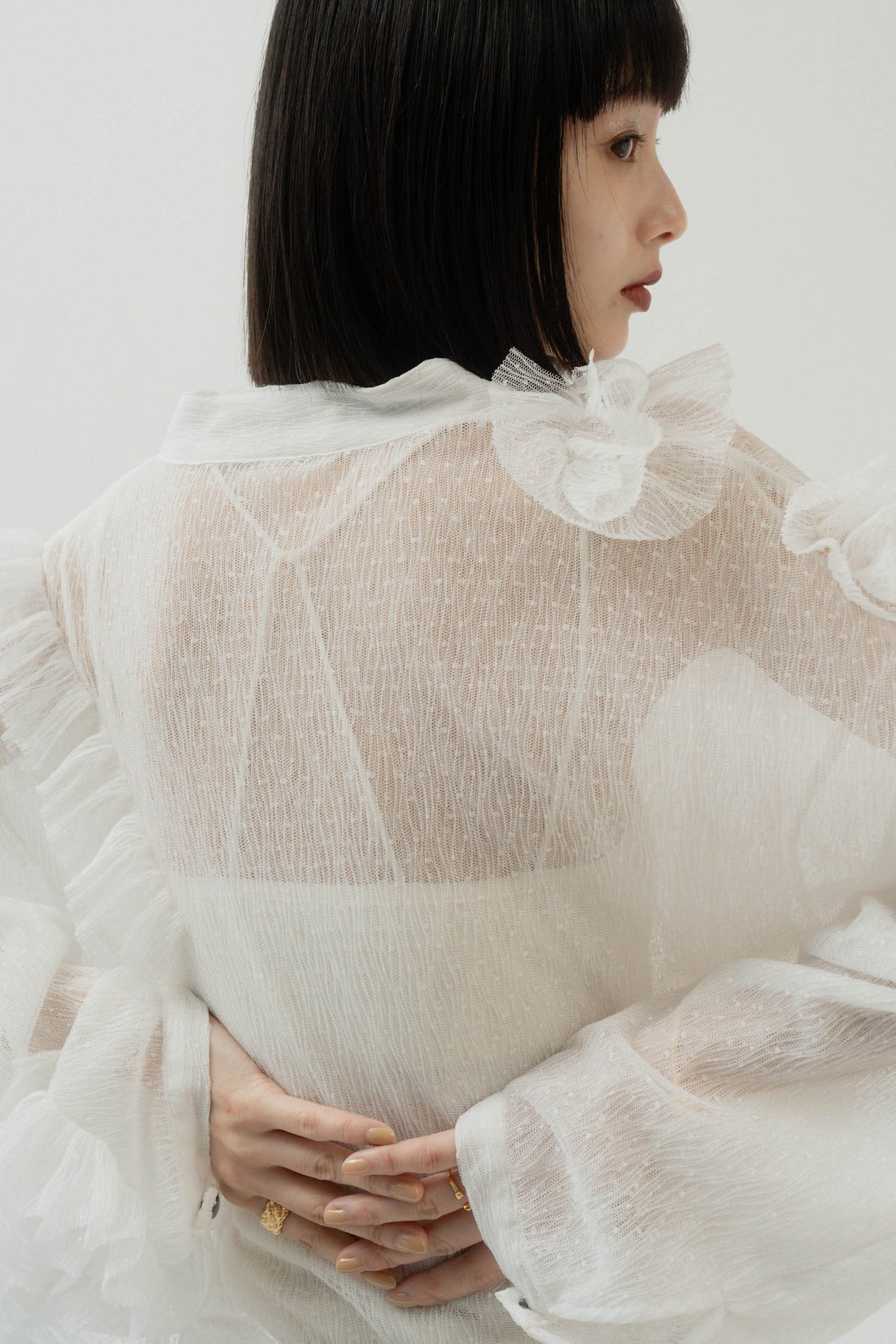 tulle design blouse/white