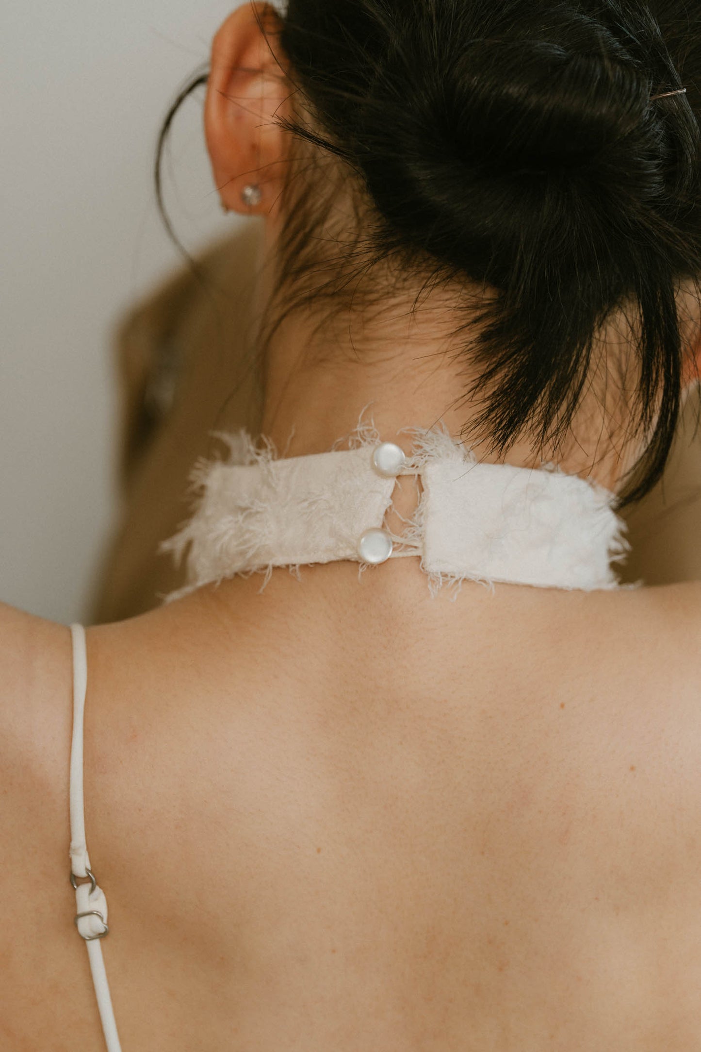 halter neck tops/ivory
