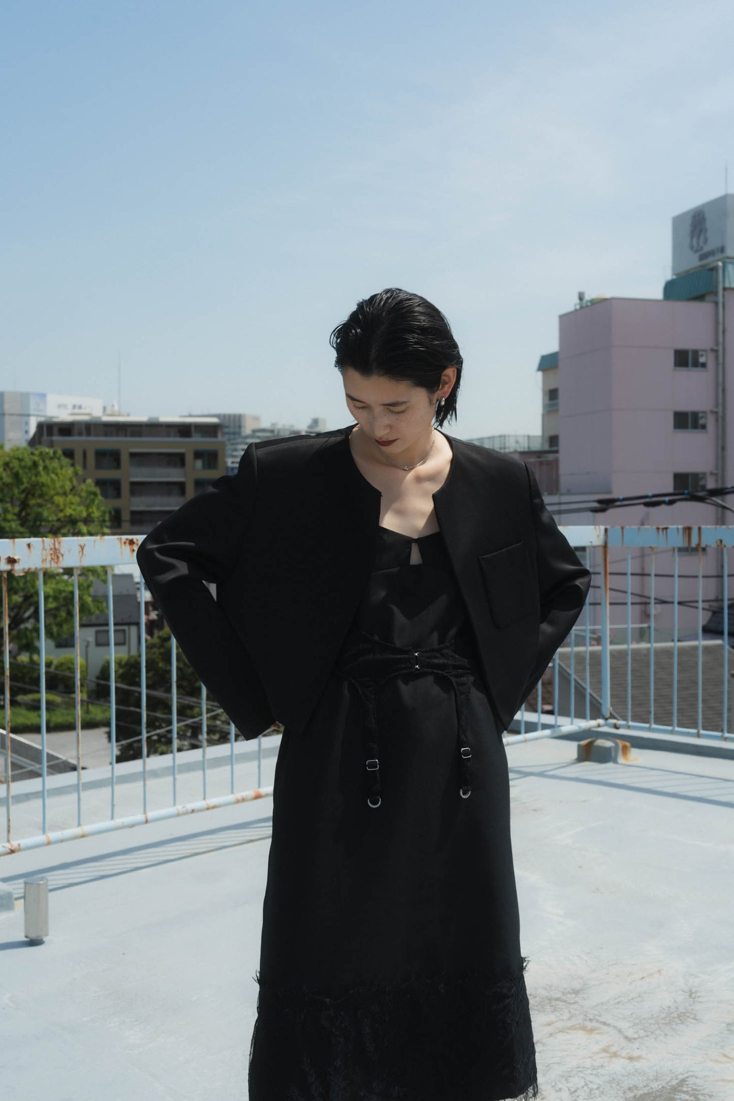 collarless jacket/black