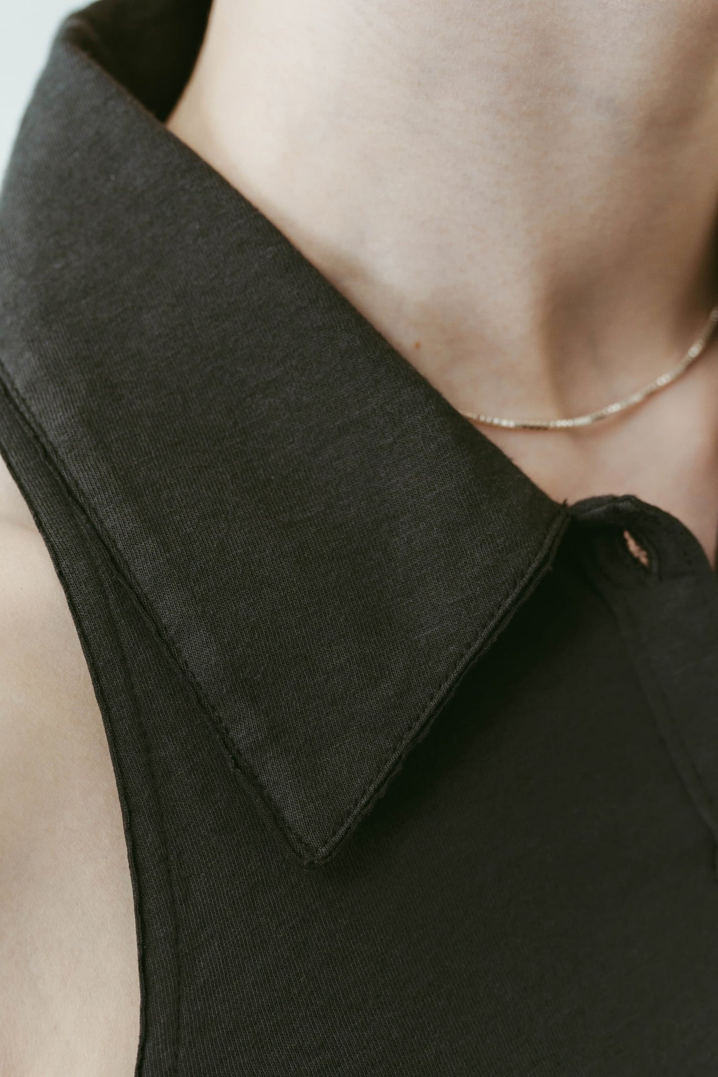 american armhole compact shirt/darkgreen
