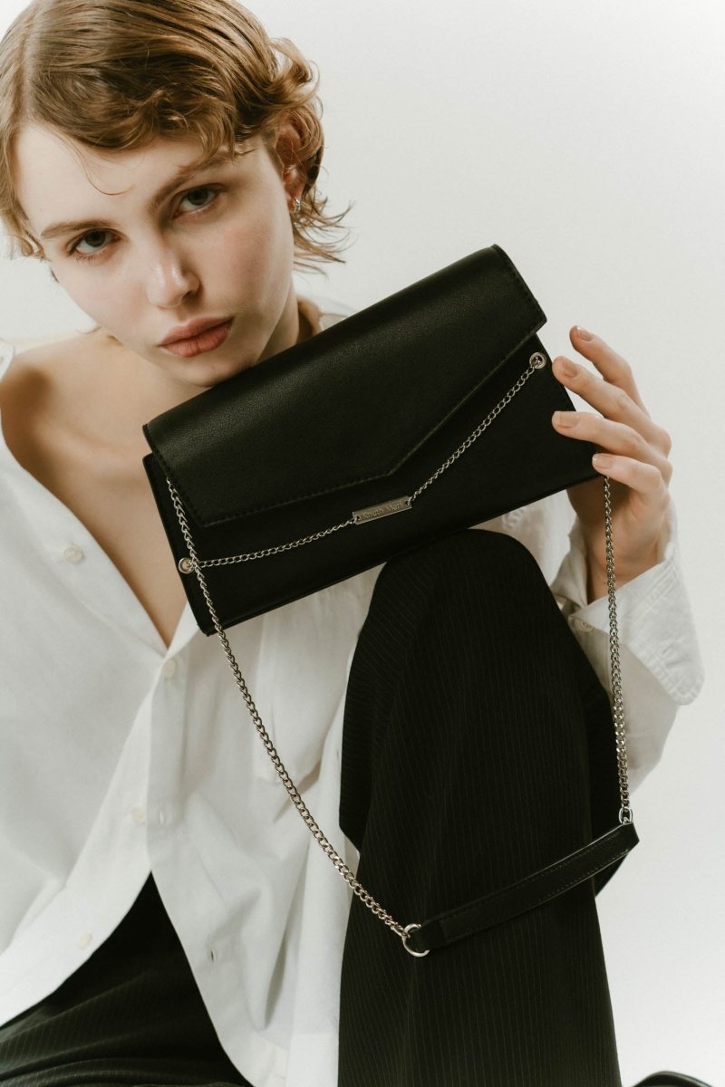 metal chain deformed bag/black - KNUTH MARF