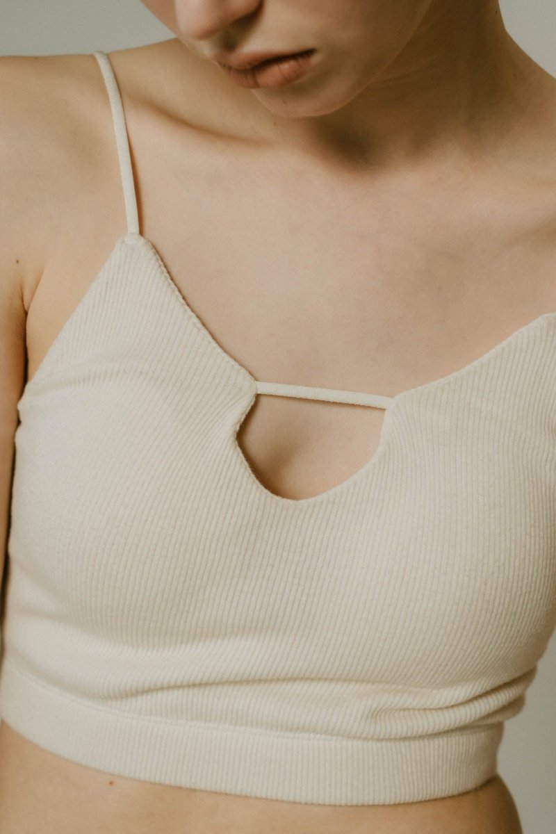 - On sale April 25th 21:00 - front design bra top/2color - KNUTH MARF