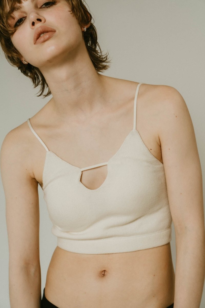 - On sale April 25th 21:00 - front design bra top/2color - KNUTH MARF