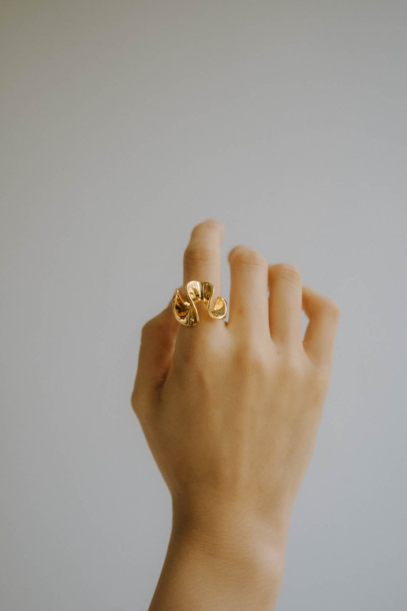 petal ring - KNUTH MARF