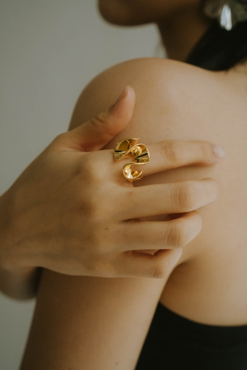 petal ring - KNUTH MARF