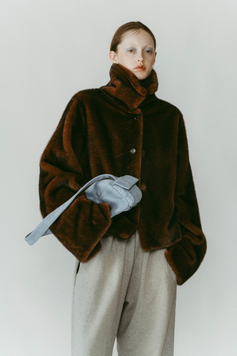 rectangle suede shoulder bag/2color - KNUTH MARF