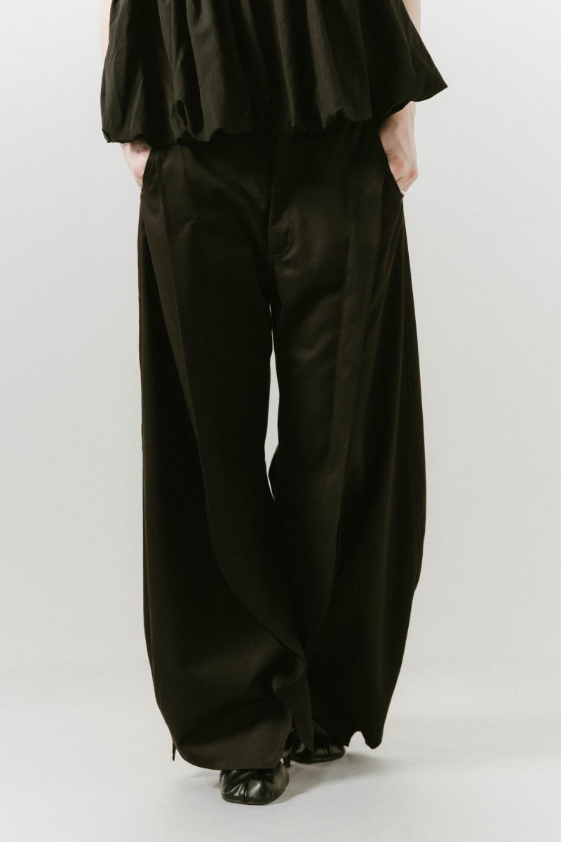 slit deformed pants(unisex)/black - KNUTH MARF