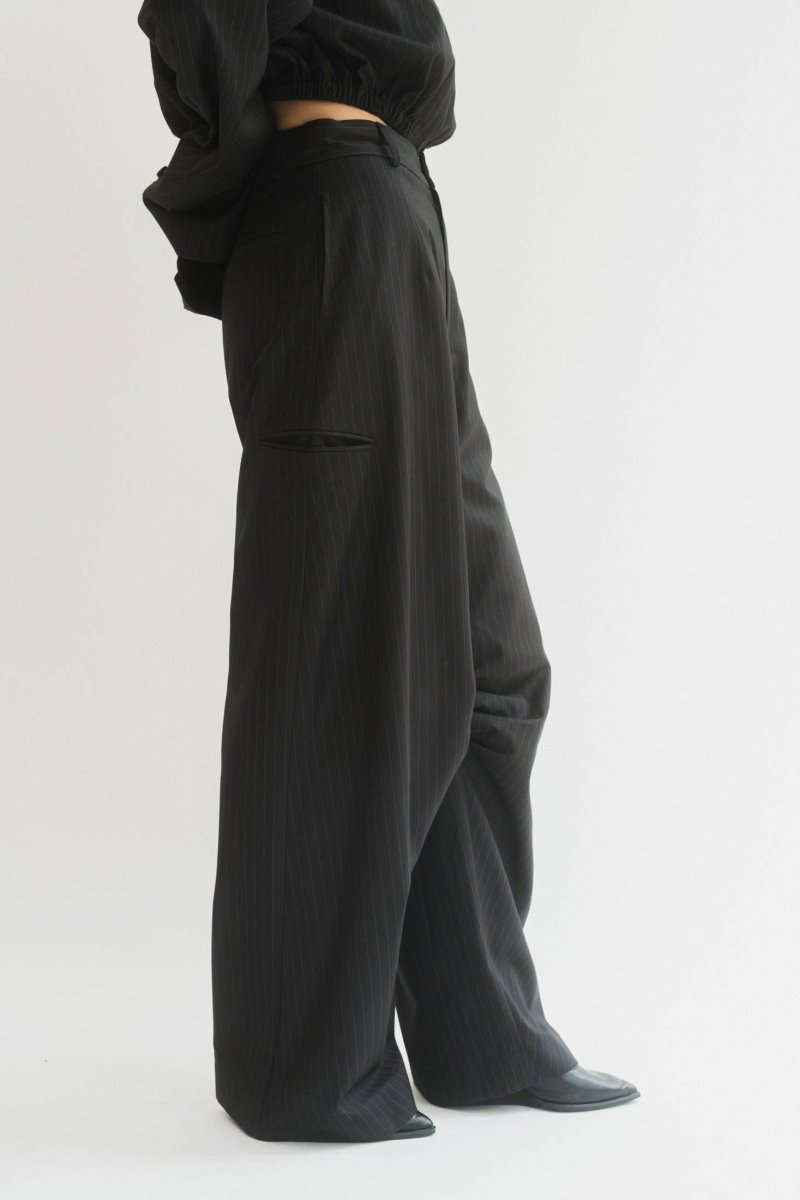 stripe unique slacks pants(unisex)/2color - KNUTH MARF
