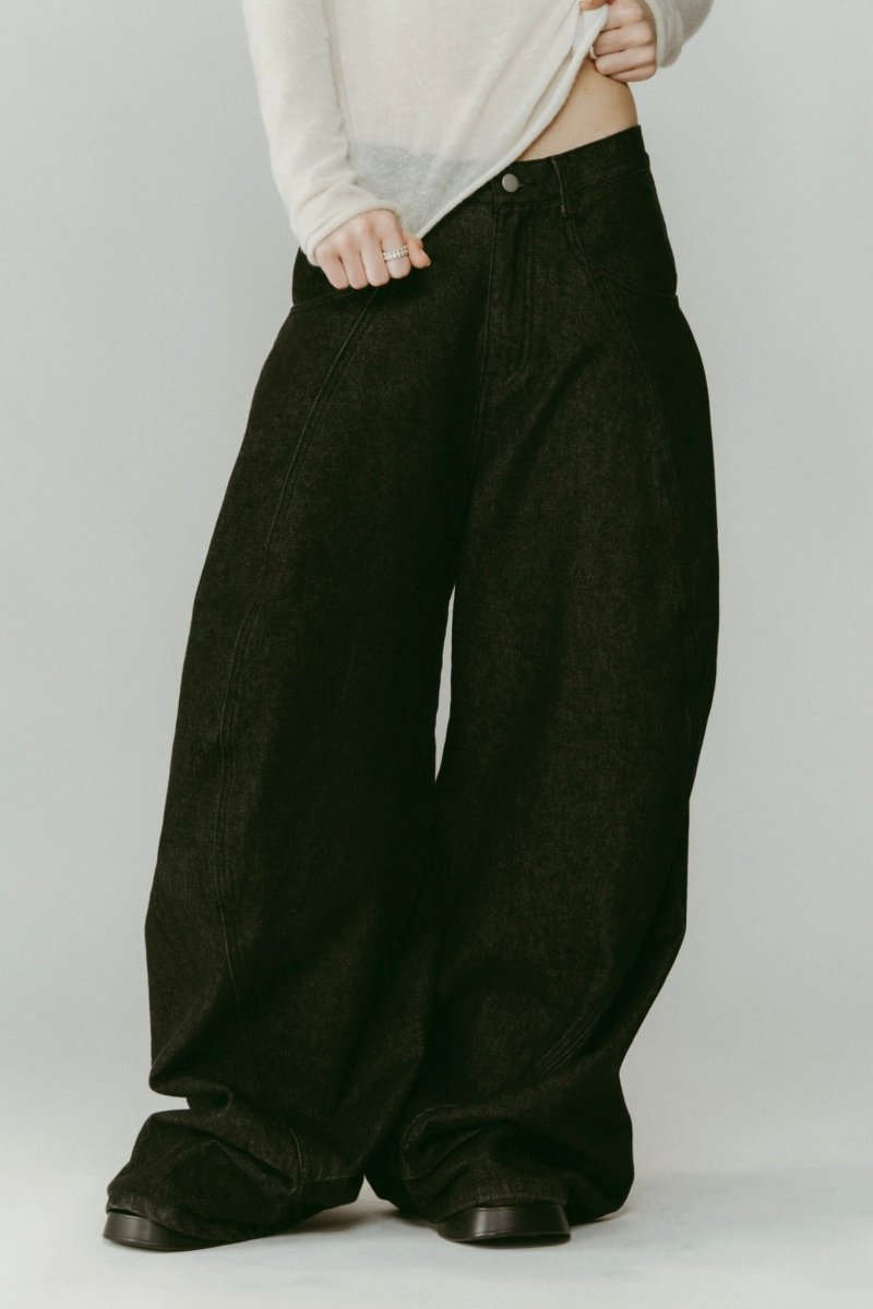 tuck design denim pants/denimblack - KNUTH MARF