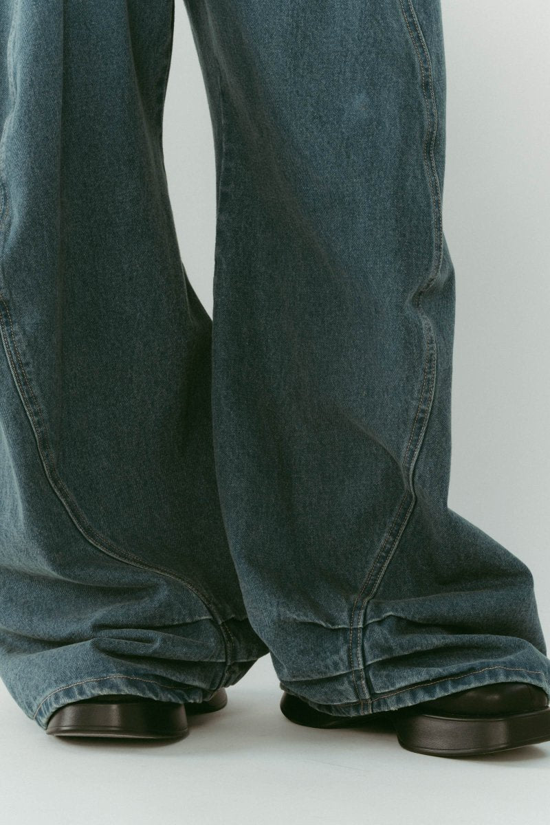 tuck design denim pants/denimblue - KNUTH MARF
