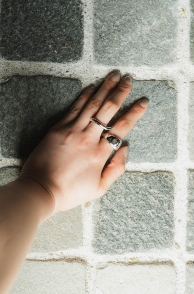 two finger ring/2color - KNUTH MARF