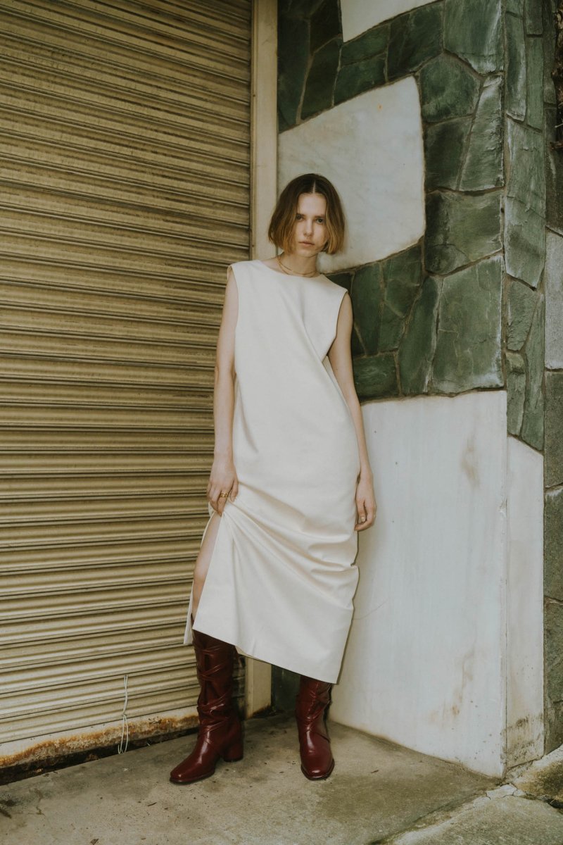 Uneck one piece/white - KNUTH MARF