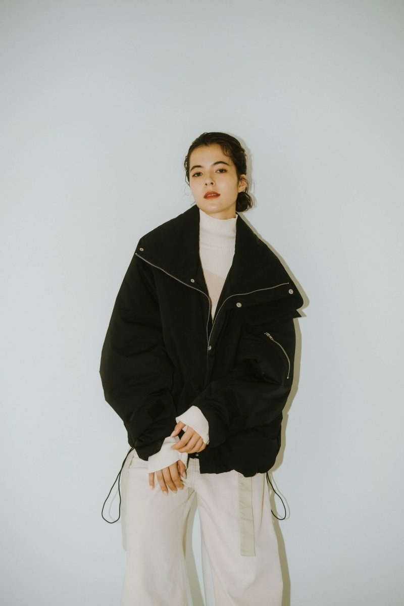 【12/28~出荷】stand collar down jacket(unisex)/black - KNUTH MARF