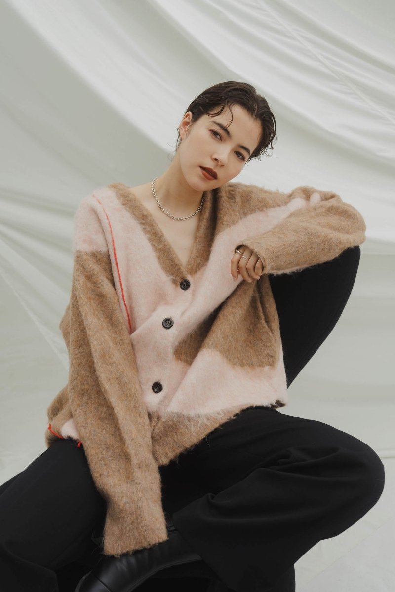 accent mohair cardigan(unisex)/beigepink - KNUTH MARF
