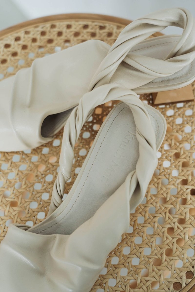 asymmetry twist heel/2color - KNUTH MARF