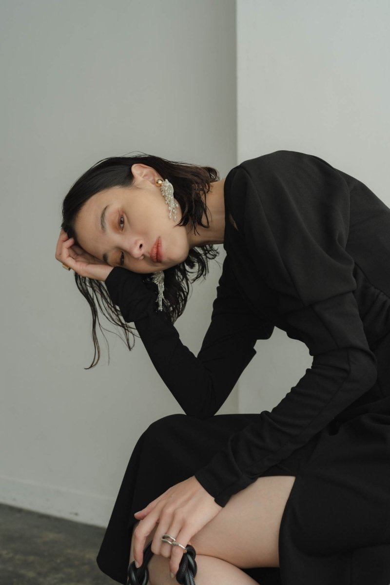 beads earring/black - KNUTH MARF