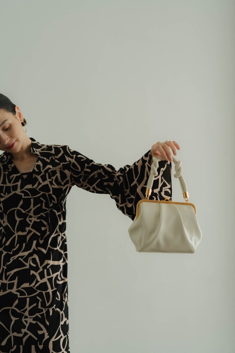clasp accent bag/white - KNUTH MARF