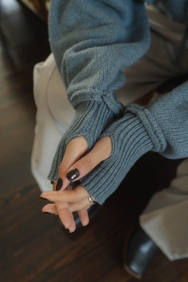 cropped knit hoodie/2color - KNUTH MARF