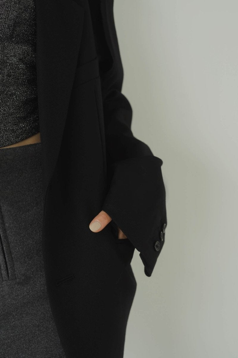 -high end- raw edge jacket/black - KNUTH MARF