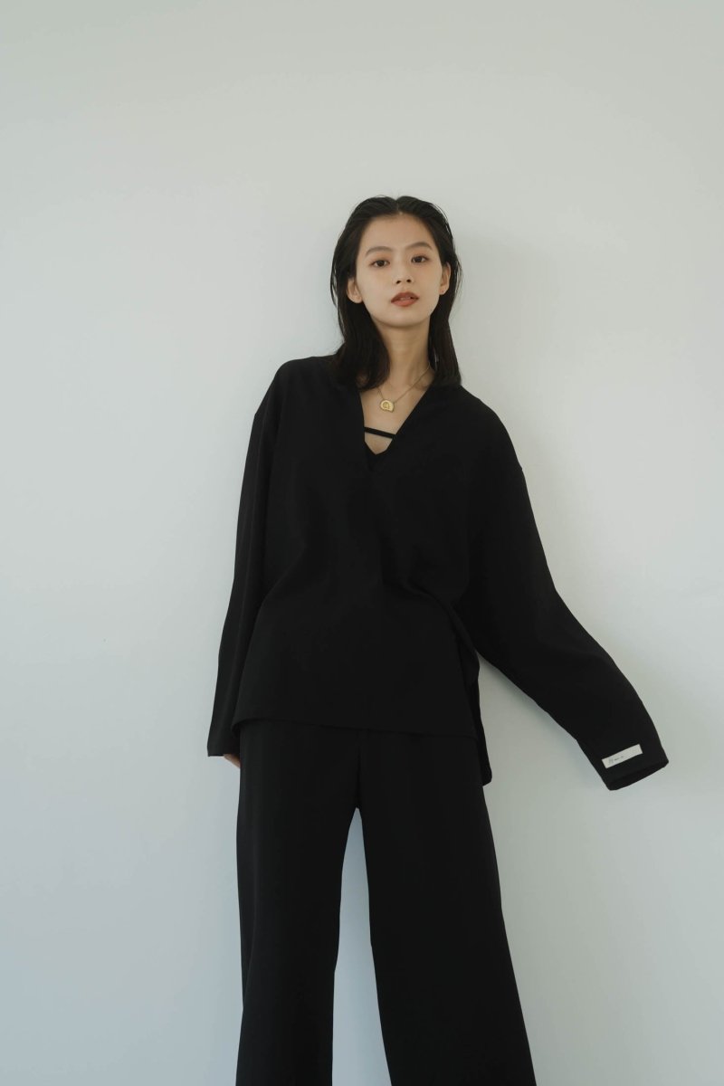 label keyneck tops(unisex)/black | KNUTH MARF