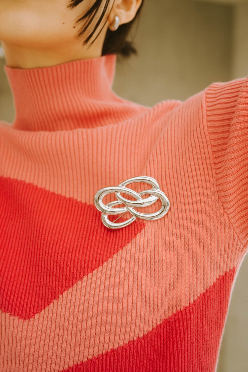 metal brooch - KNUTH MARF