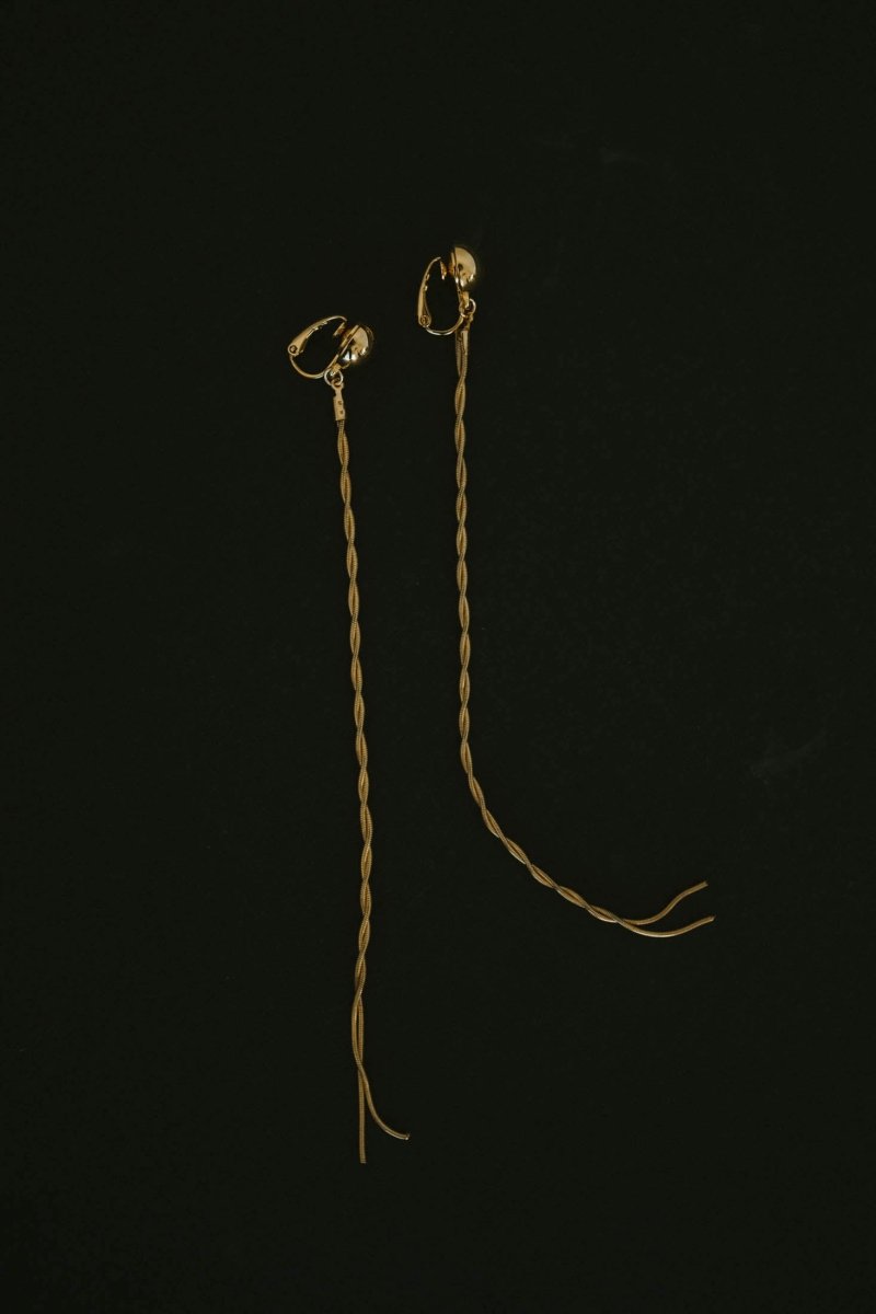 twist long earring - KNUTH MARF