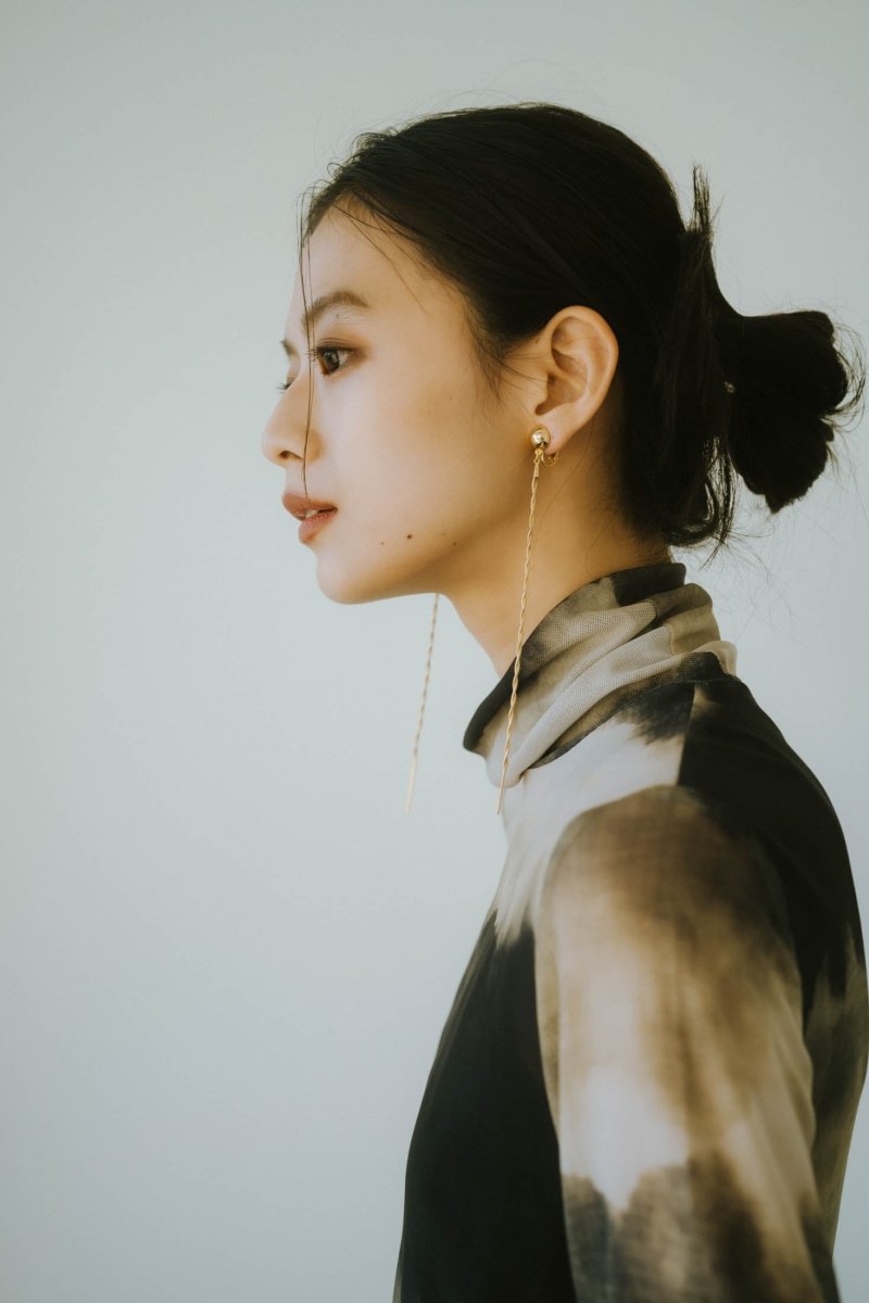 twist long earring - KNUTH MARF