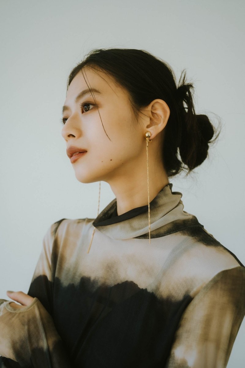 twist long earring - KNUTH MARF