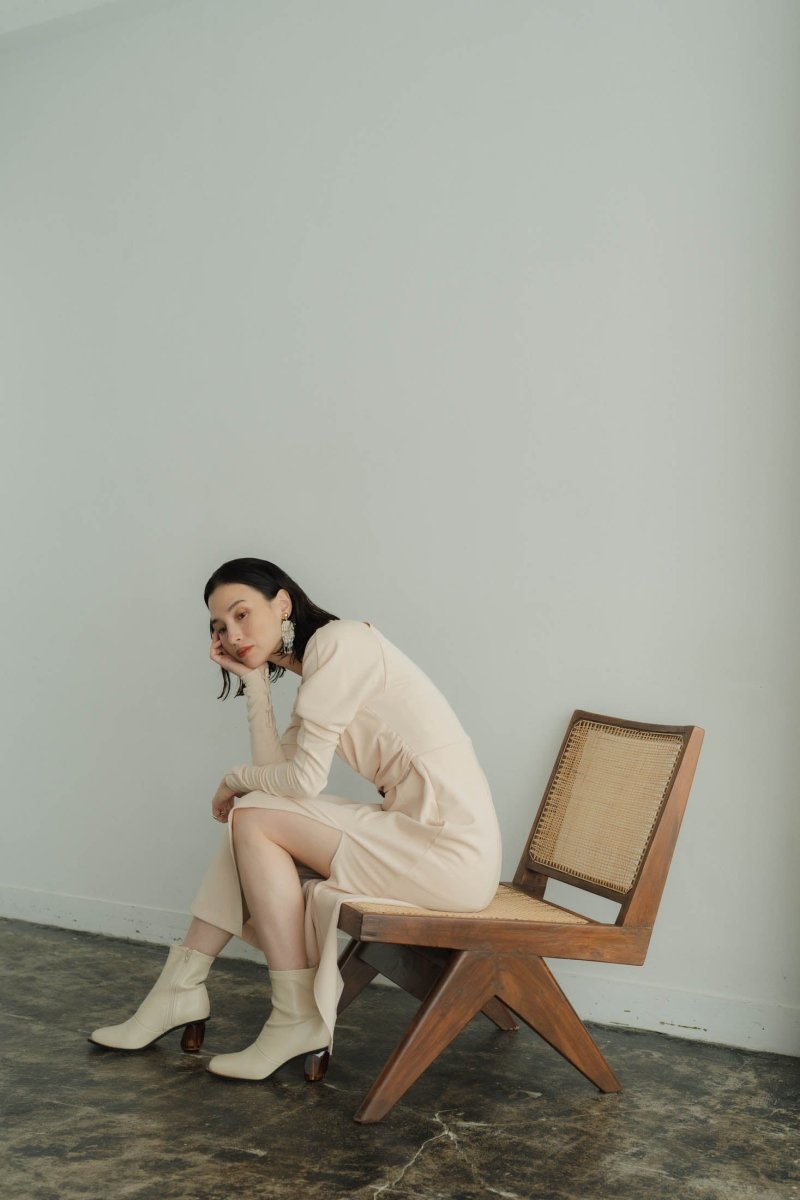 waist mark slit one piece/light beige - KNUTH MARF