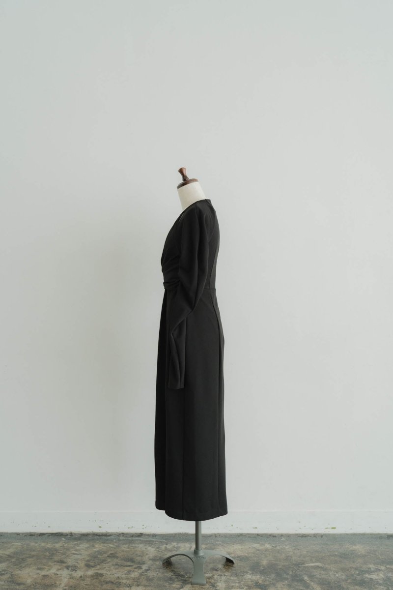 waist mark slit one piece/light beige - KNUTH MARF