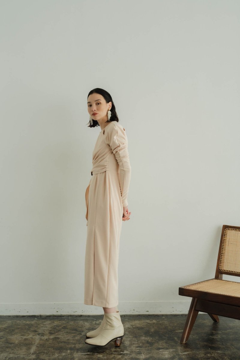 waist mark slit one piece/light beige - KNUTH MARF