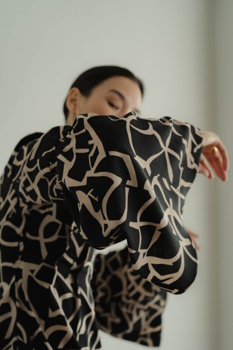 wide sleeve one piece/patterrn - KNUTH MARF