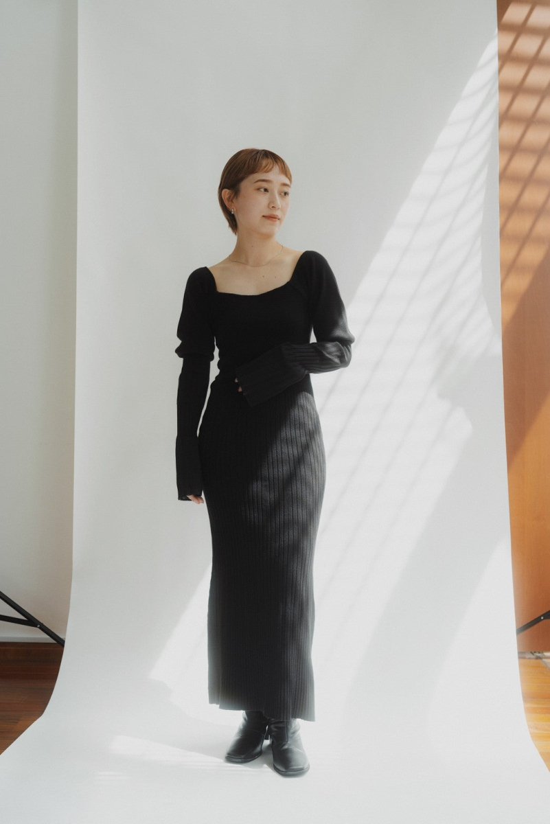 Marf Square square neck one piece/black | KNUTH MARF